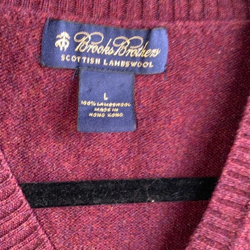 Brooks Brothers size large mens Scottish lambs wool sweater vest - Picture 4 of 4